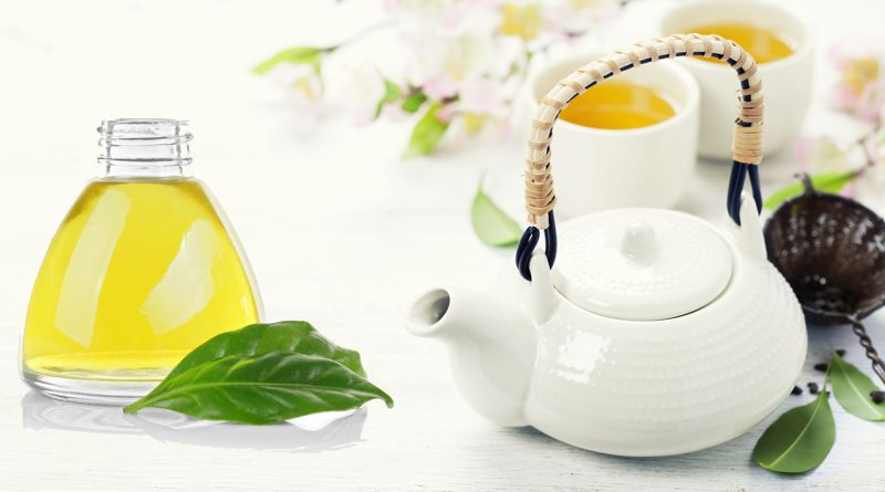 Chinese Herbal Oil and Tea at hong Davis Wellbeing